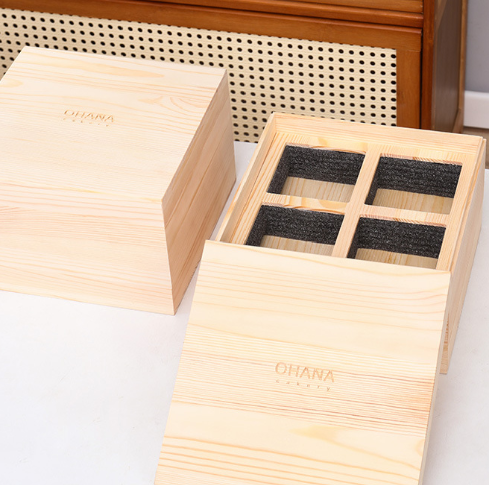 Pine Branded Gift Box (Custom Print)